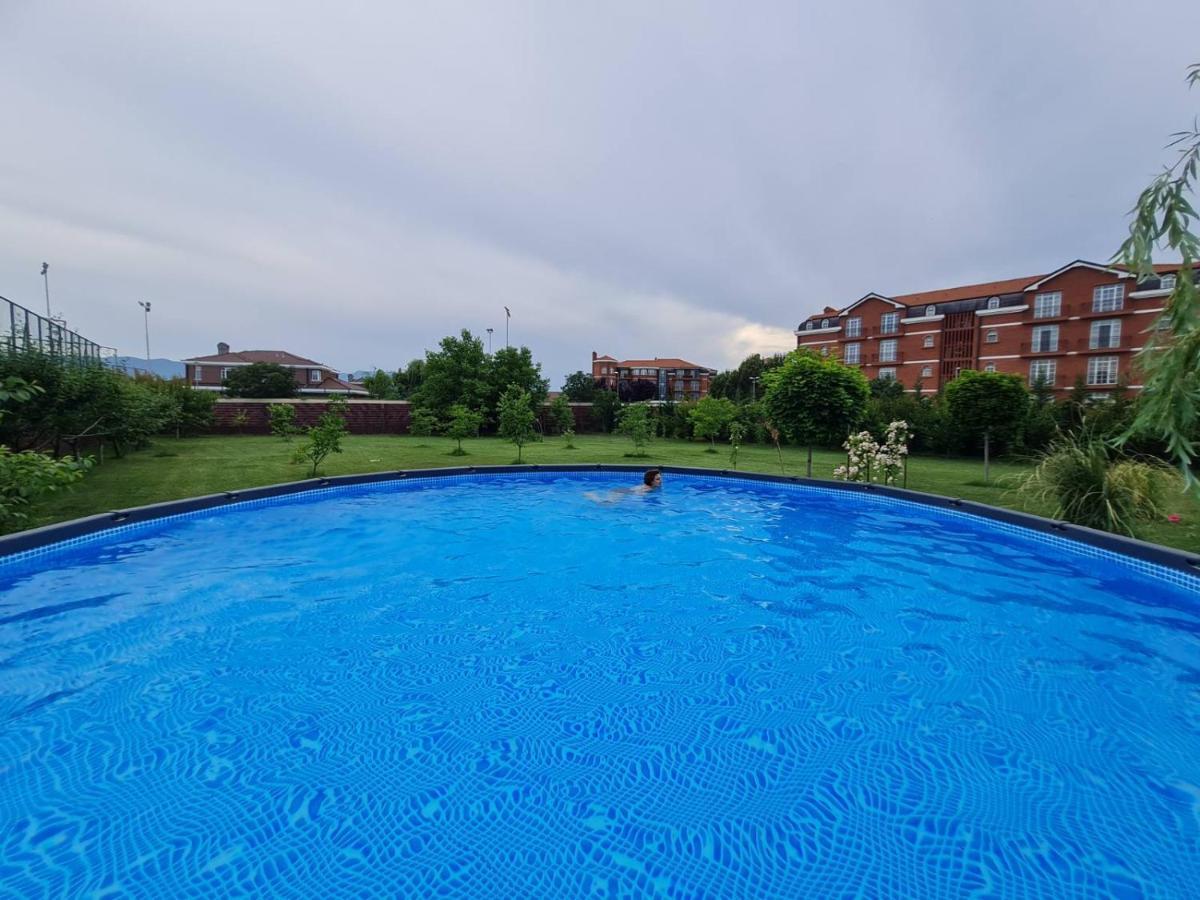 Green Villa Rodna Skopje Exteriör bild