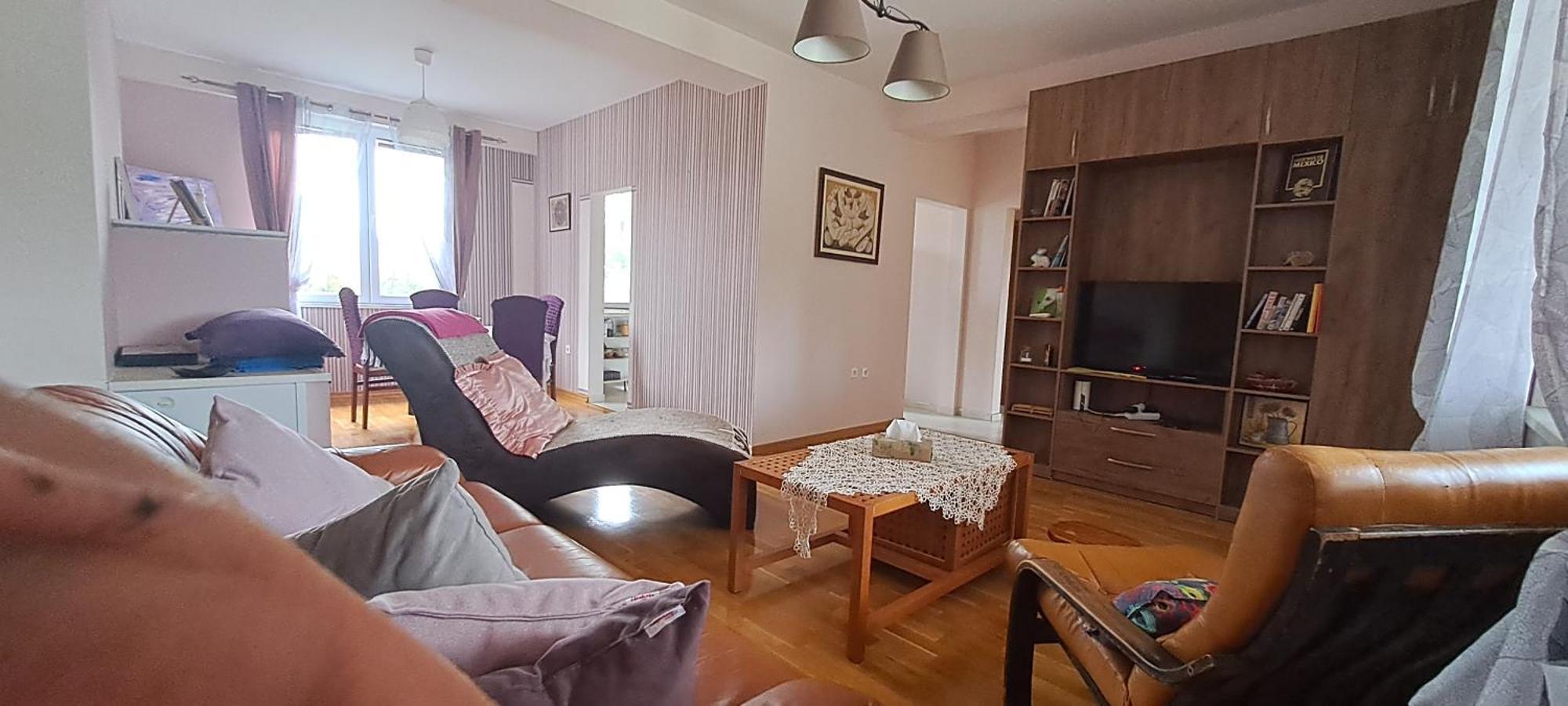 Green Villa Rodna Skopje Rum bild